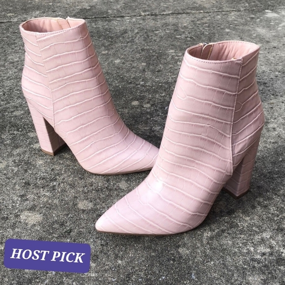 JustFab Shoes - JustFab Pink Booties